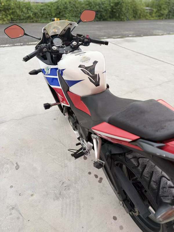 二手新大洲本田CBR300R