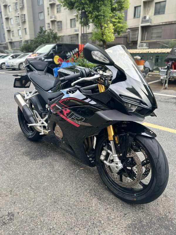 二手张雪机车500RR