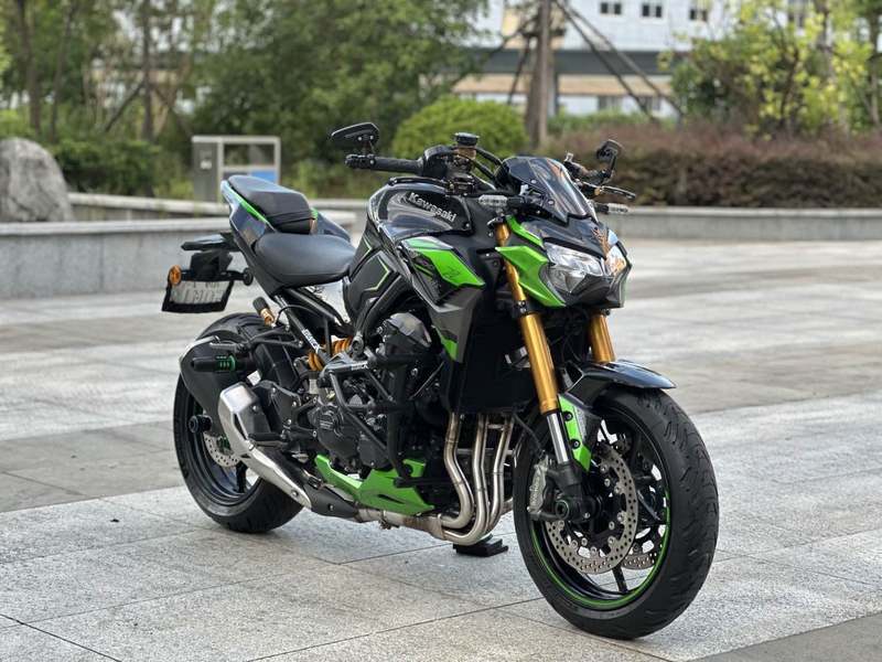 二手川崎Z900