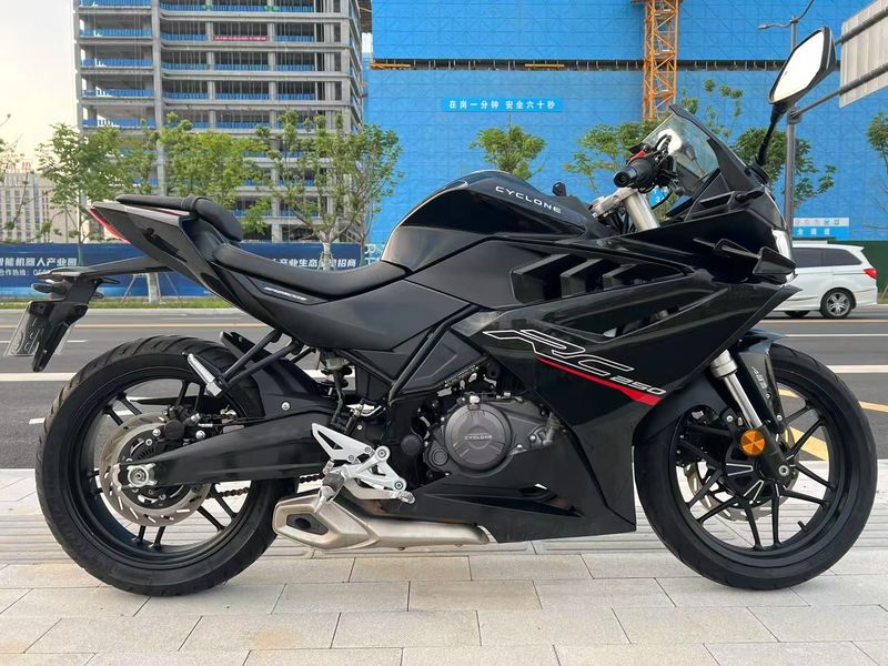 二手赛科龙RC250
