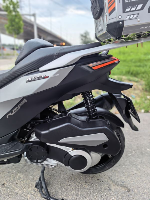 二手无极SR250GT