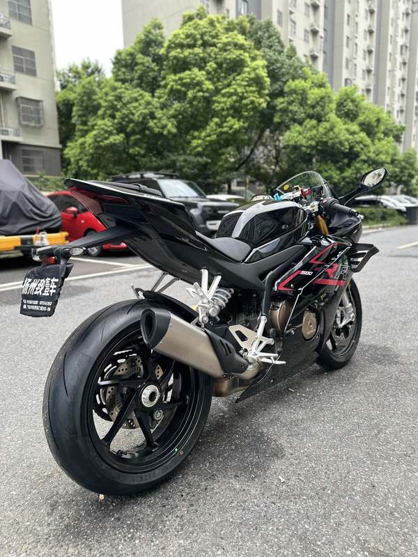 二手张雪机车500RR