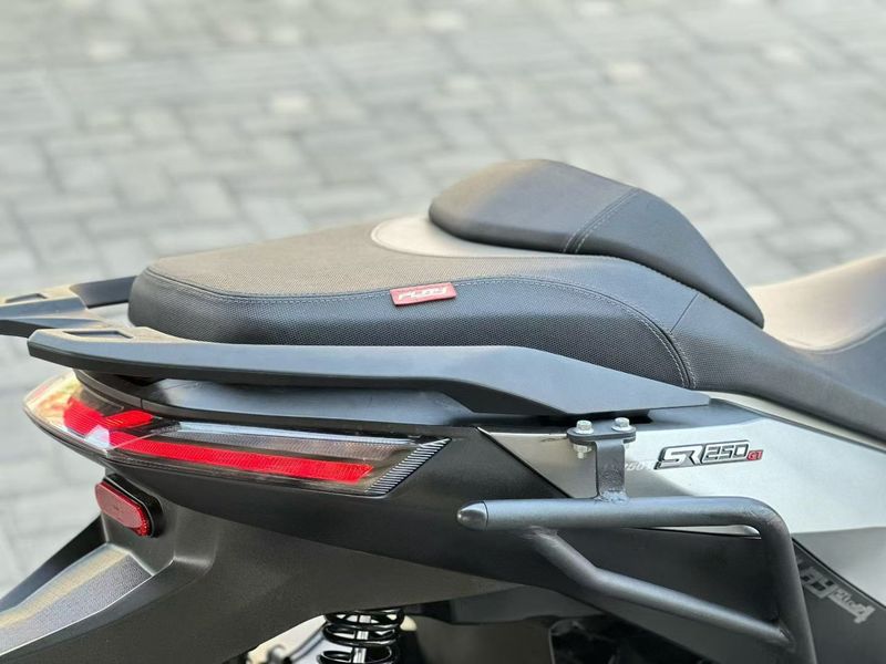 二手无极SR250GT