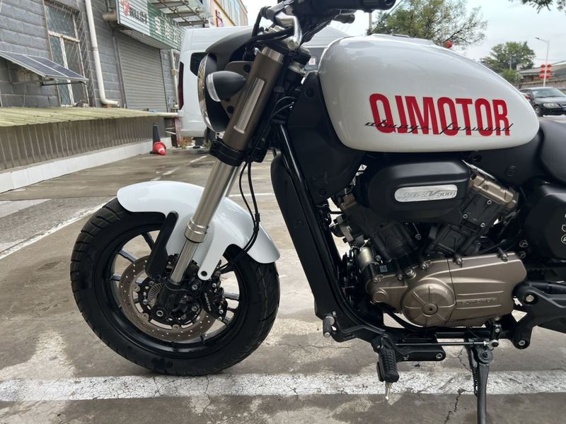 二手QJMOTOR闪300