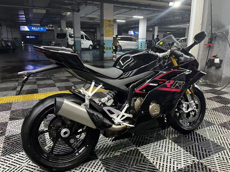二手张雪机车500RR
