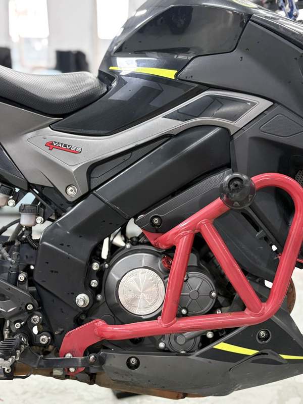 二手贝纳利小迅龙 BN150S