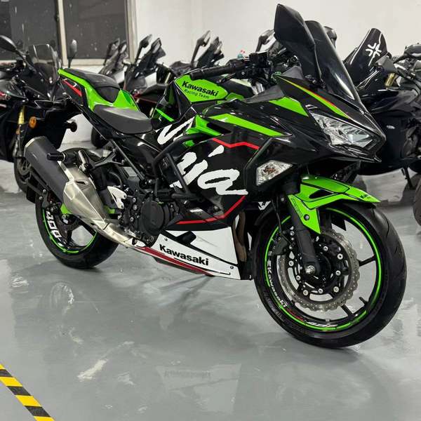 二手川崎Ninja 400