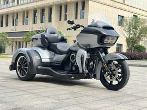 二手哈雷戴维森Tri Glide