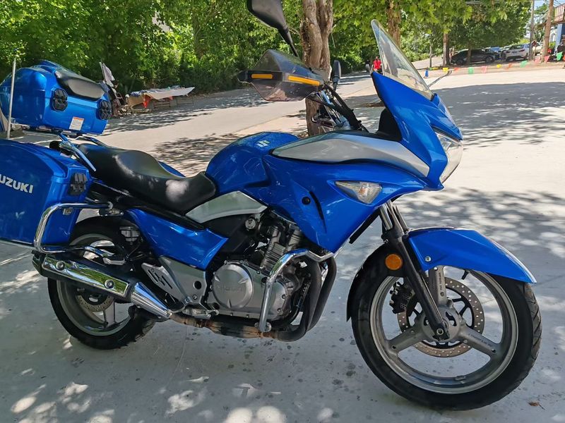 二手铃木GW 250F Inazuma 