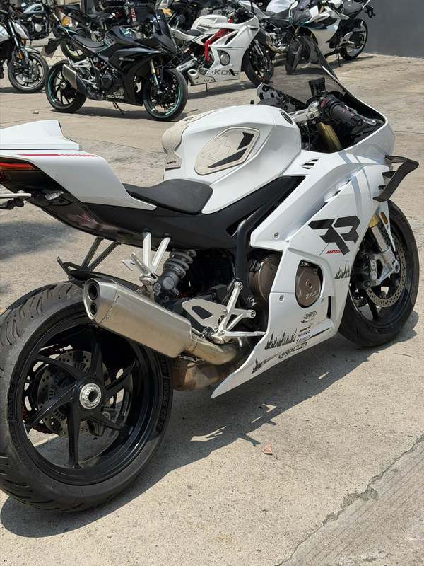 二手张雪机车500RR