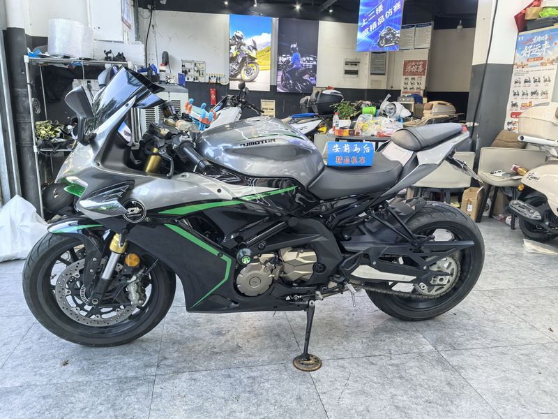 二手QJMOTOR赛600