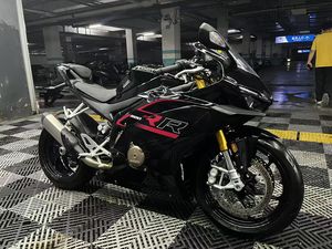 二手张雪机车500RR