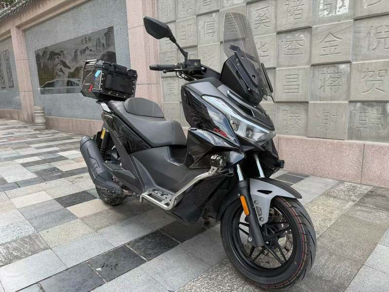 二手无极SR250GT