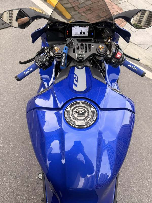 二手雅马哈YZF-R1
