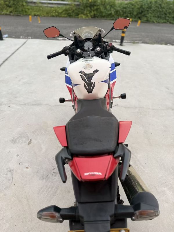 二手新大洲本田CBR300R