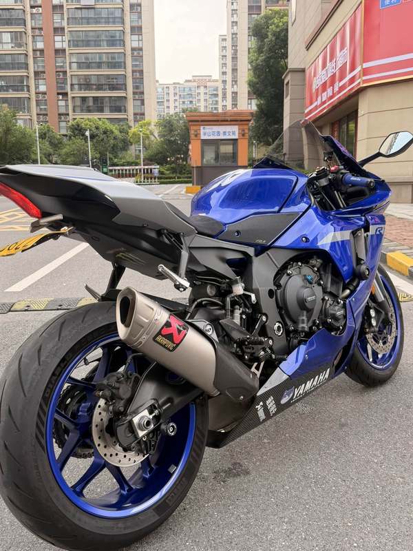 二手雅马哈YZF-R1