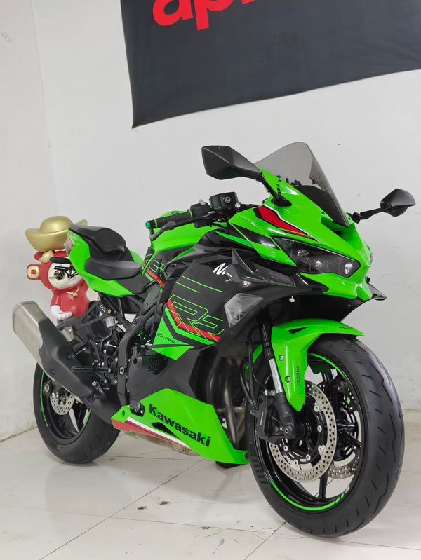 二手川崎ZX-4R