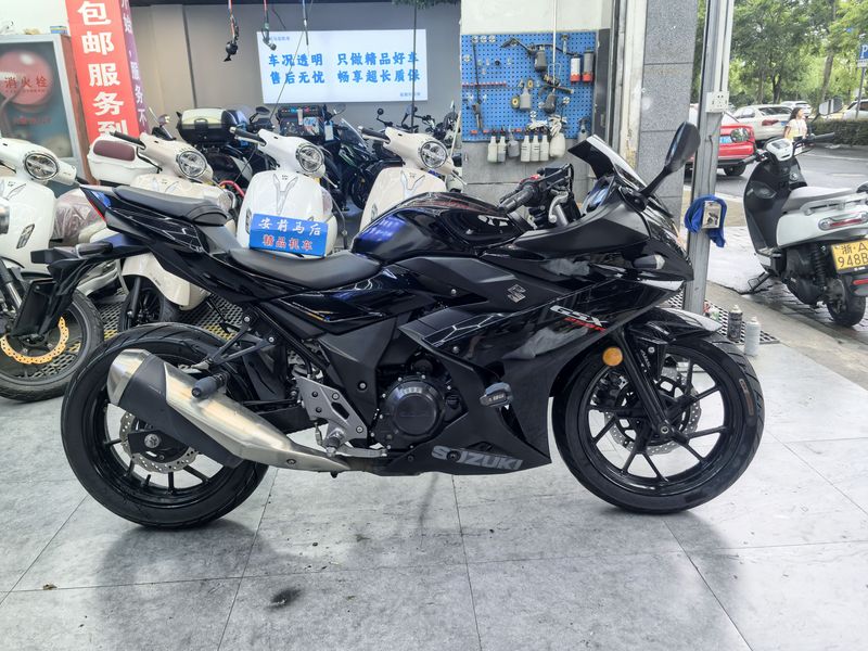 二手豪爵铃木GSX250R