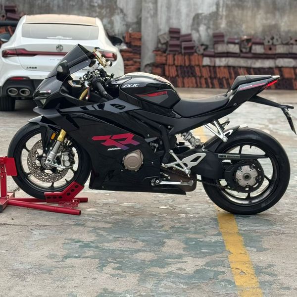 二手张雪机车500RR
