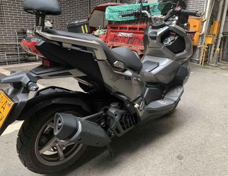 二手三阳哈士奇 Husky ADV150