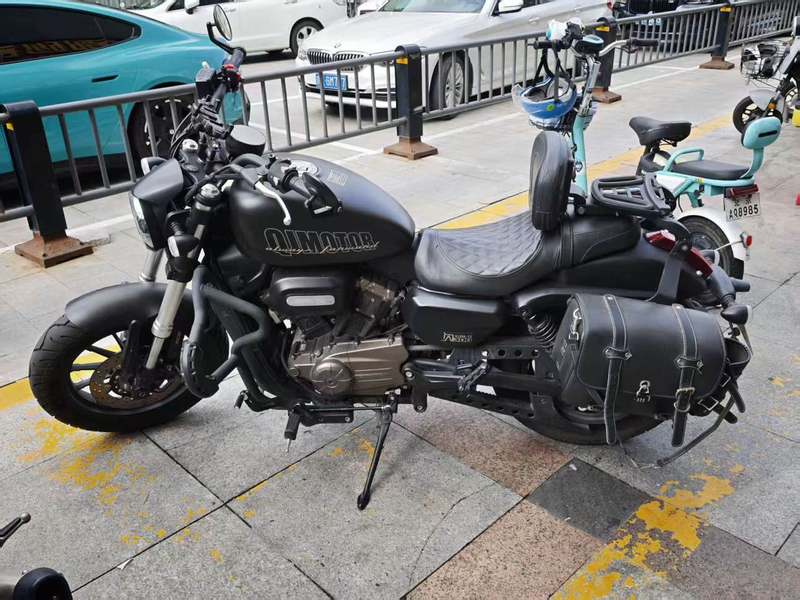 二手QJMOTOR闪300