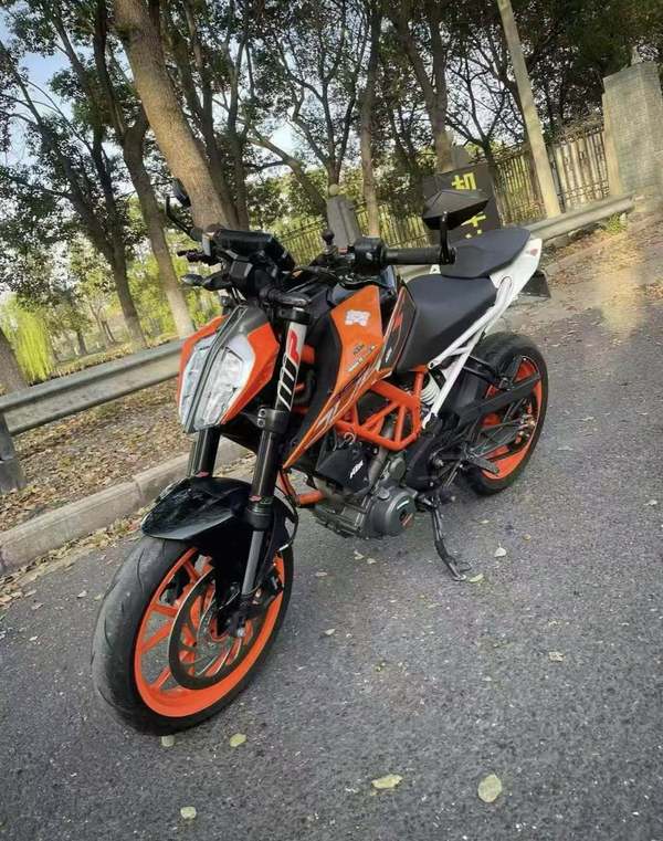二手KTMR2R390 Duke