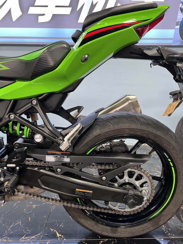 二手川崎ZX-4R
