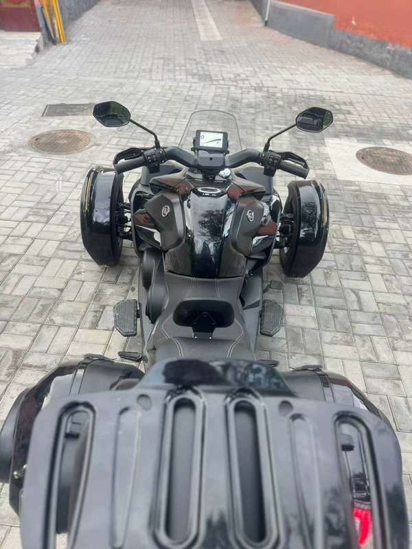 二手新威骑天行者 WR1000