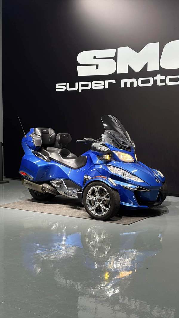 二手庞巴迪Spyder RT