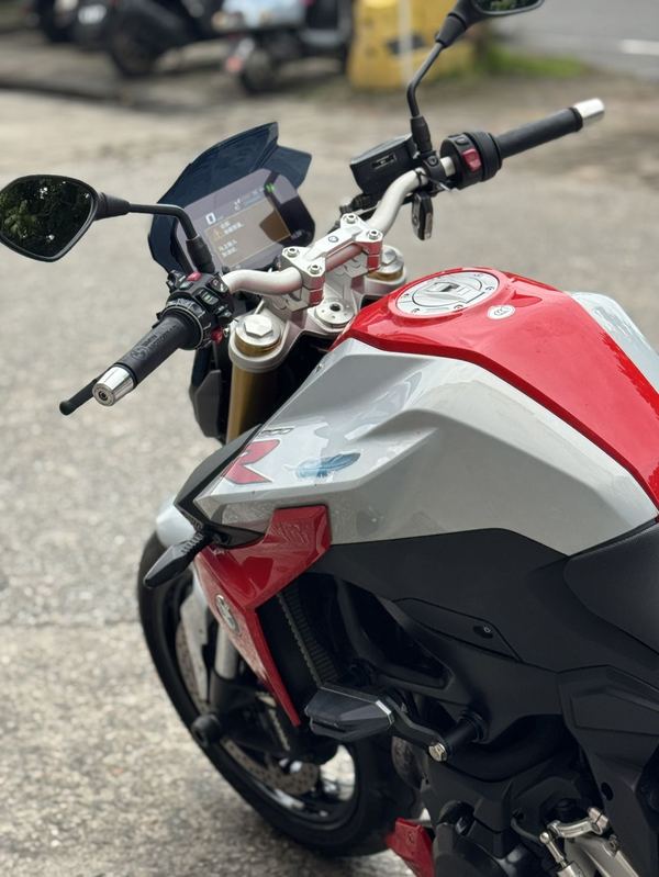 二手宝马F 900 R