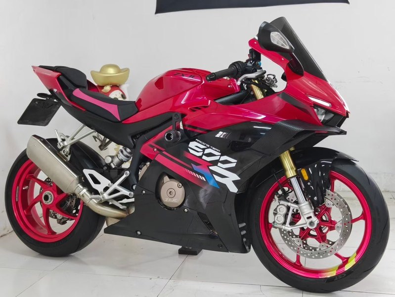 二手张雪机车500RR