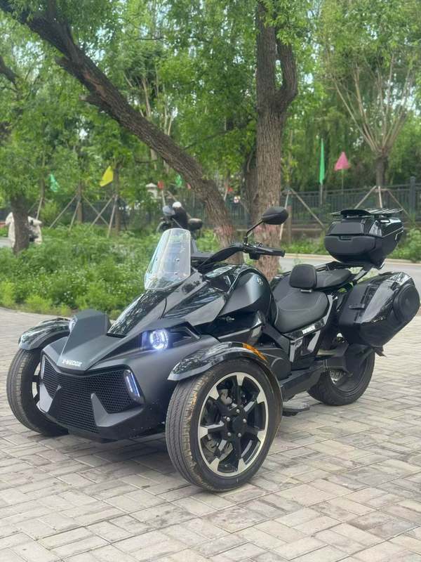二手新威骑天行者 WR1000