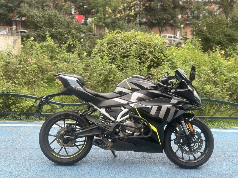二手春风250SR