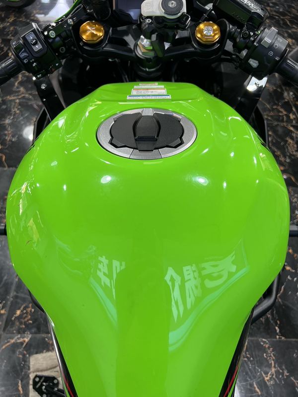 二手川崎ZX-4R