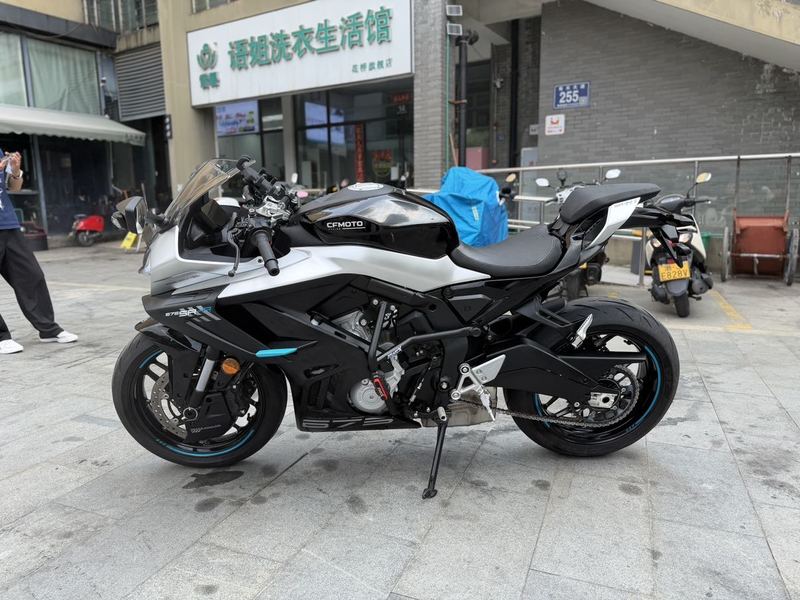 二手春风675SR-R