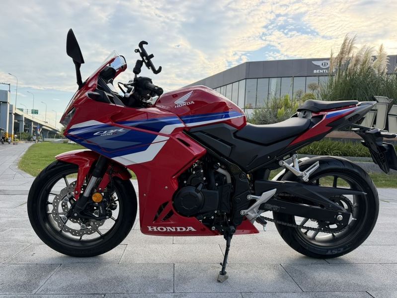 二手本田CBR400R