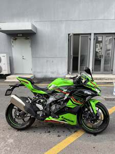 二手川崎ZX-4R