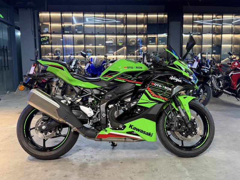 二手川崎ZX-4R