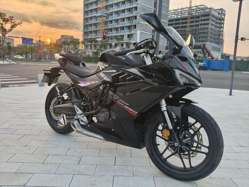 二手赛科龙RC250