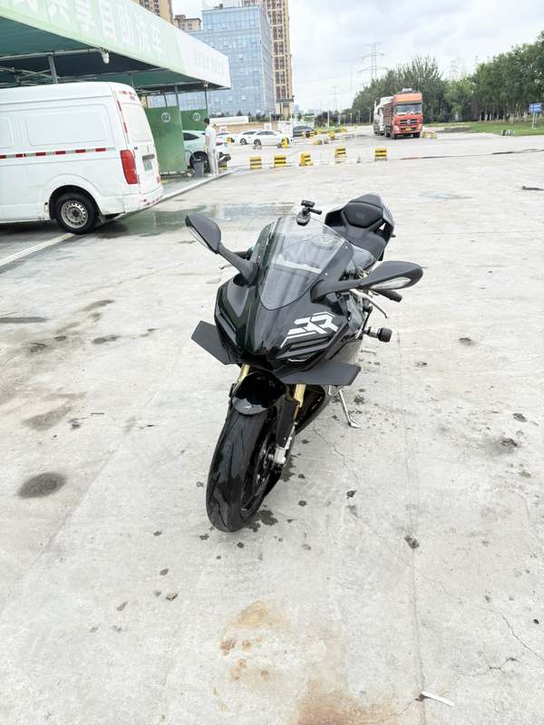 二手张雪机车500RR