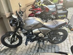 二手五羊本田鸷道 CB190SS
