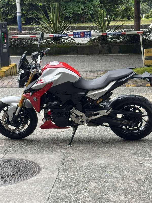 二手宝马F 900 R