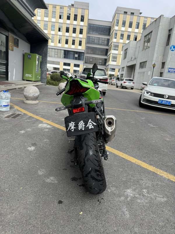 二手川崎ZX-4R
