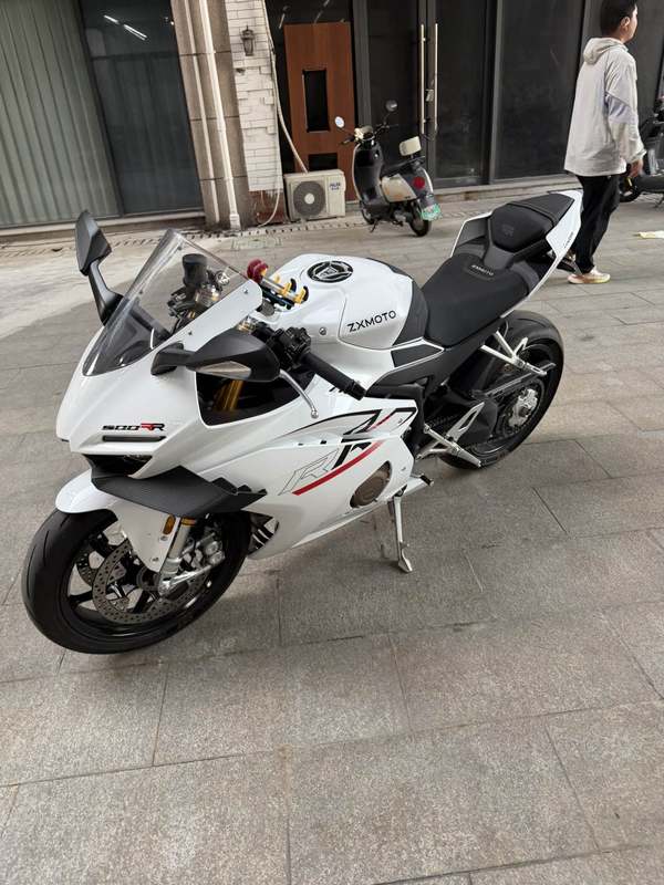 二手张雪机车500RR
