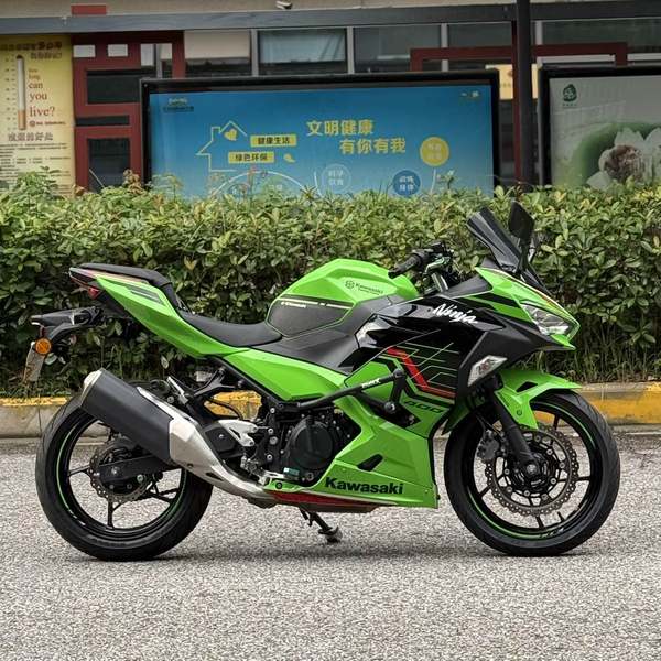 二手川崎Ninja 400