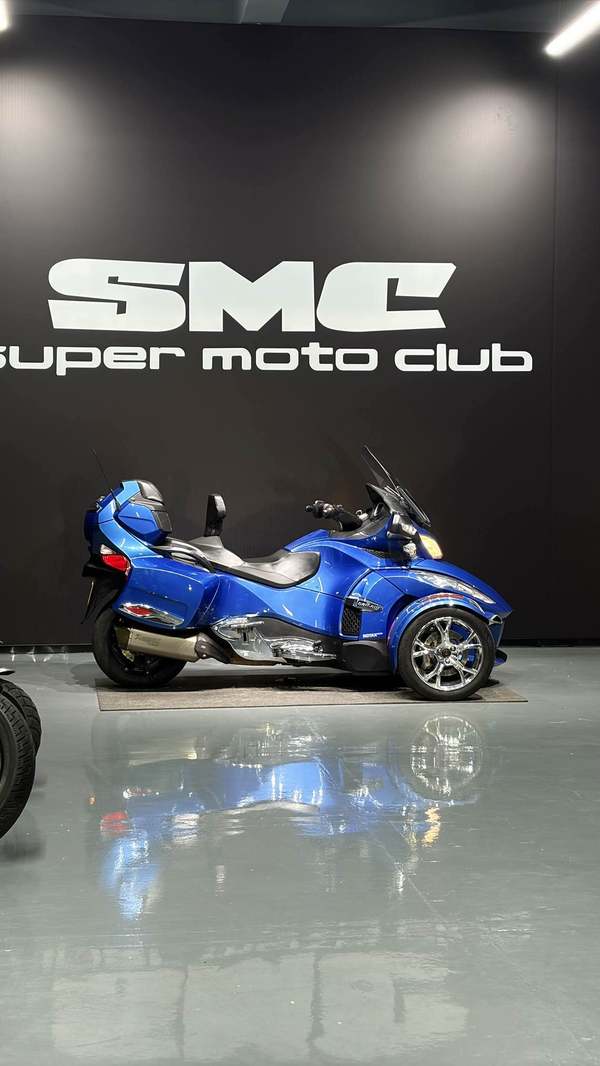 二手庞巴迪Spyder RT