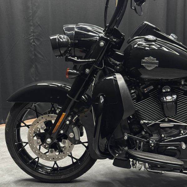 二手哈雷戴维森路王 Road King