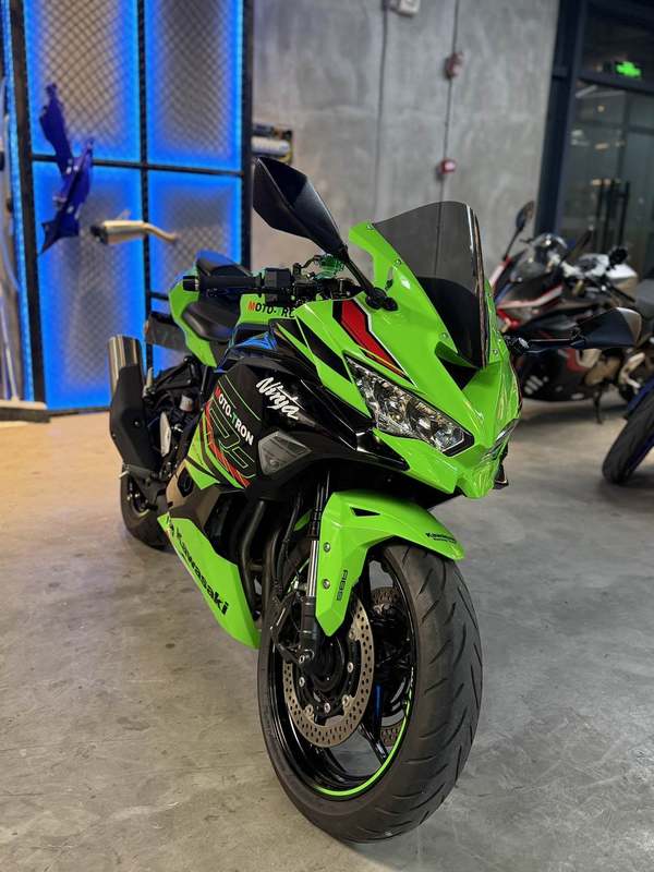 二手川崎ZX-4R