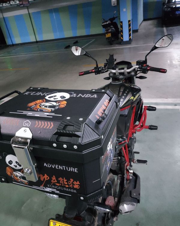 二手贝纳利红宝龙 TNT150i
