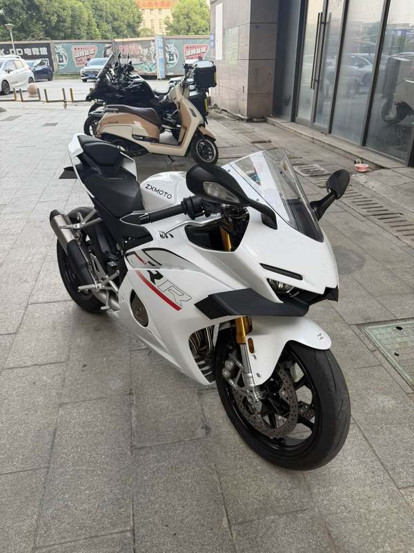 二手张雪机车500RR